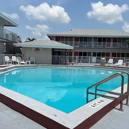 Garden Inn Homestead/Everglades/Gateway To Keys Exterior photo