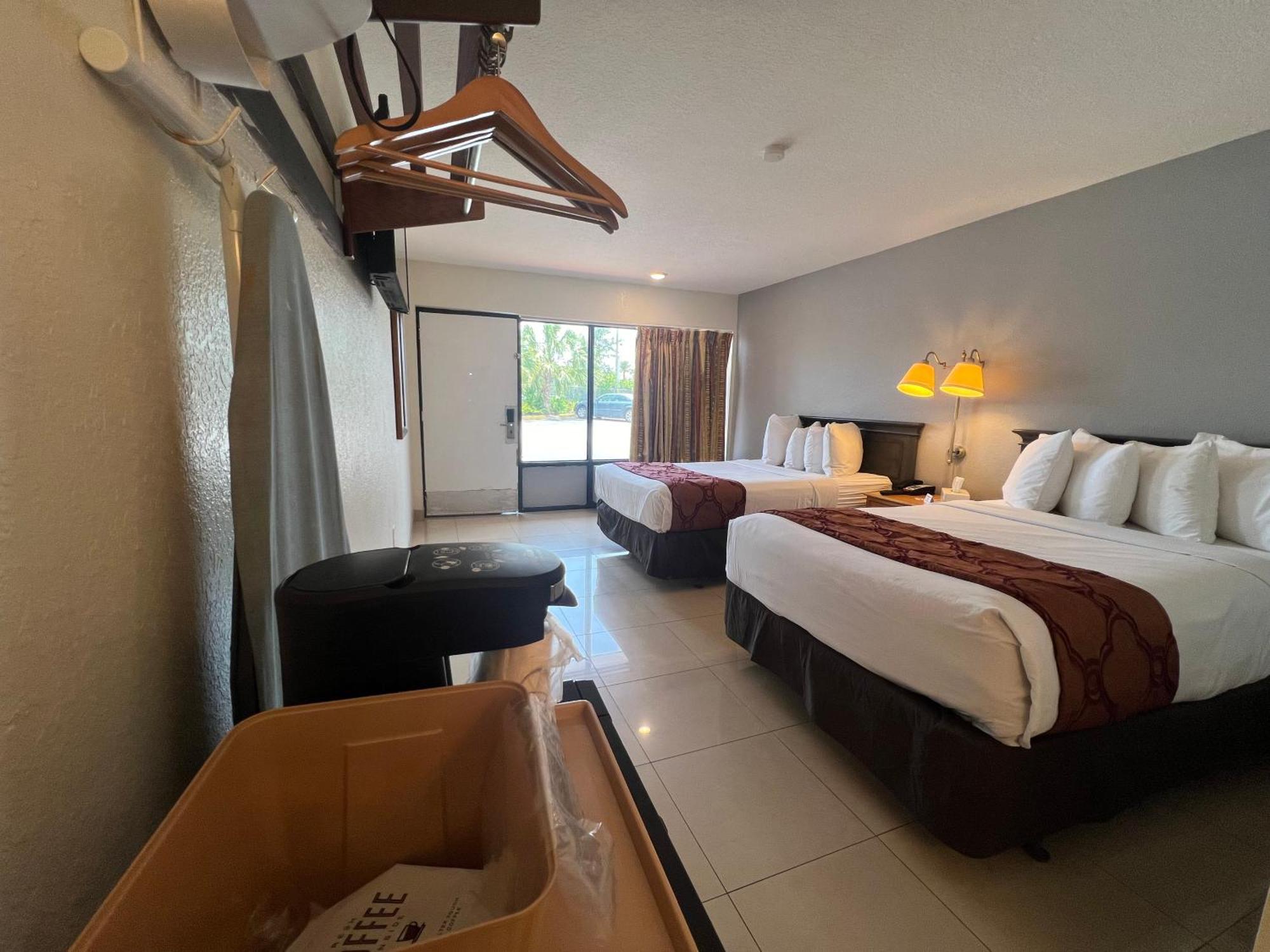 Garden Inn Homestead/Everglades/Gateway To Keys Exterior photo